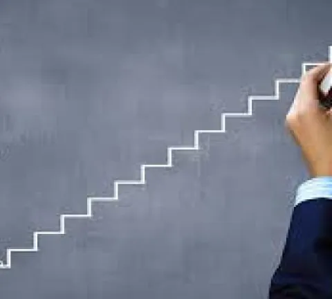 LES CLÉS POUR DÉMARRER SA CARRIÈRE EN HOSPITALITY MANAGEMENT