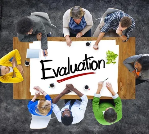 Techniques d’évaluation d’entreprise pour analystes financiers