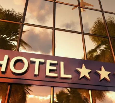 QUELS SONT LES MÉTIERS DE L'HÔTELLERIE- RESTAURATION ?