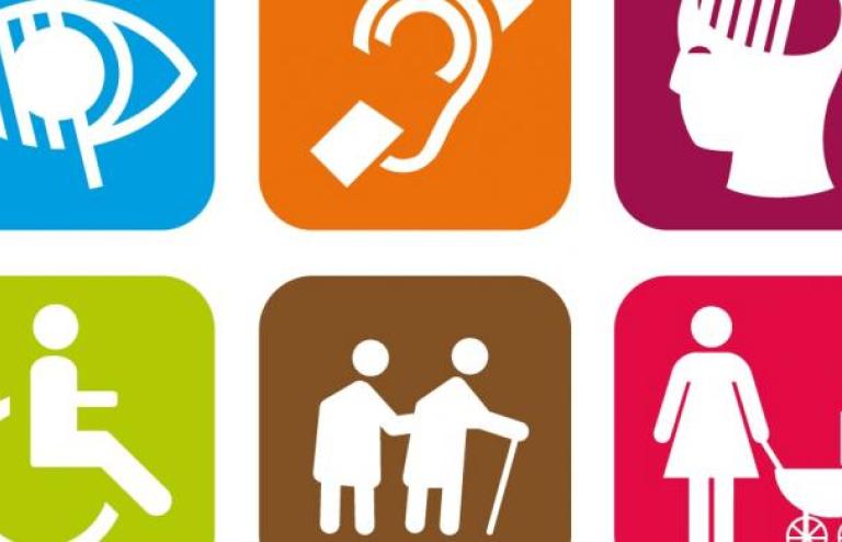 VERS UN TOURISME ACCESSIBLE À TOUS