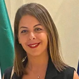 Jennat Benhida 