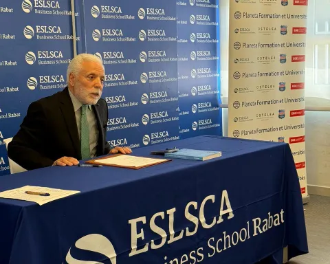 Diplomatie et Transmission ESLSCA